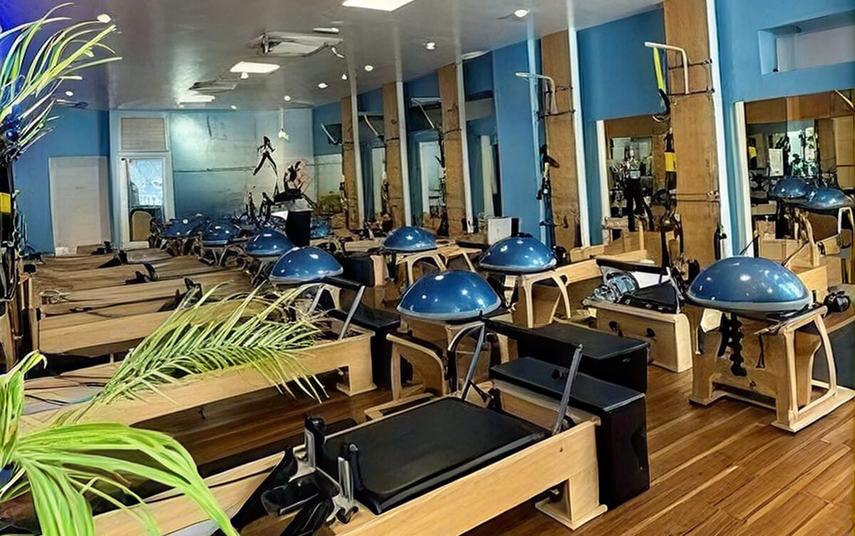CLUB PILATES マシンピラティススタジオ